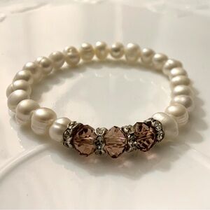 Handcrafted Women’s Jewelry Pearl and Crystal Stretch Bracelet Purple